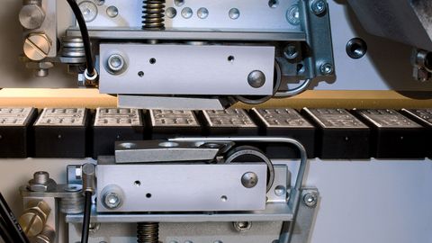 Surface scraper (use controlled) Surface scraper (use controlled)